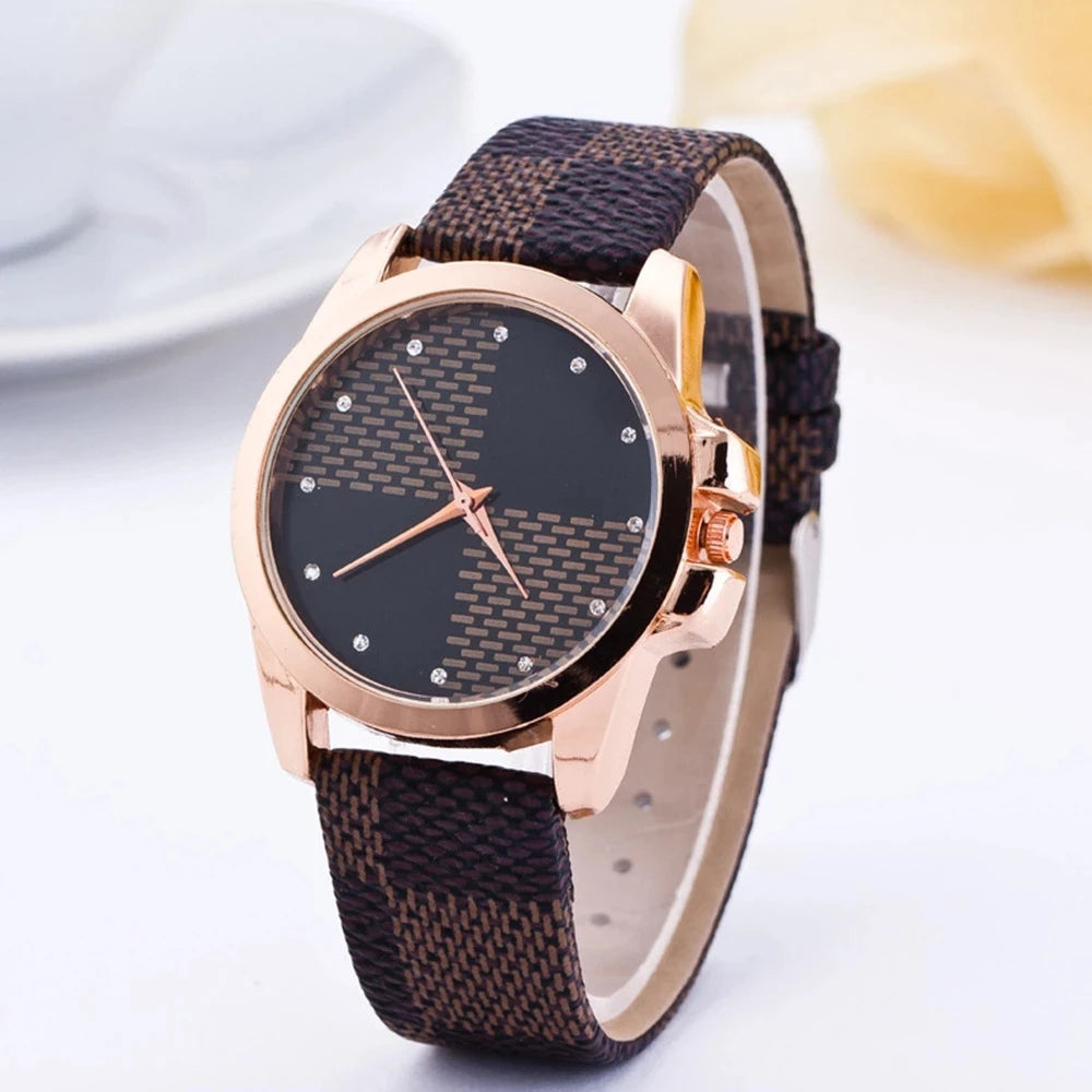 Fashion Brand Women Men Watch Luxury Rose Gold High Quality Quartz Watch Leather Strap Casual Dress Watch Hot Sale Montre femme