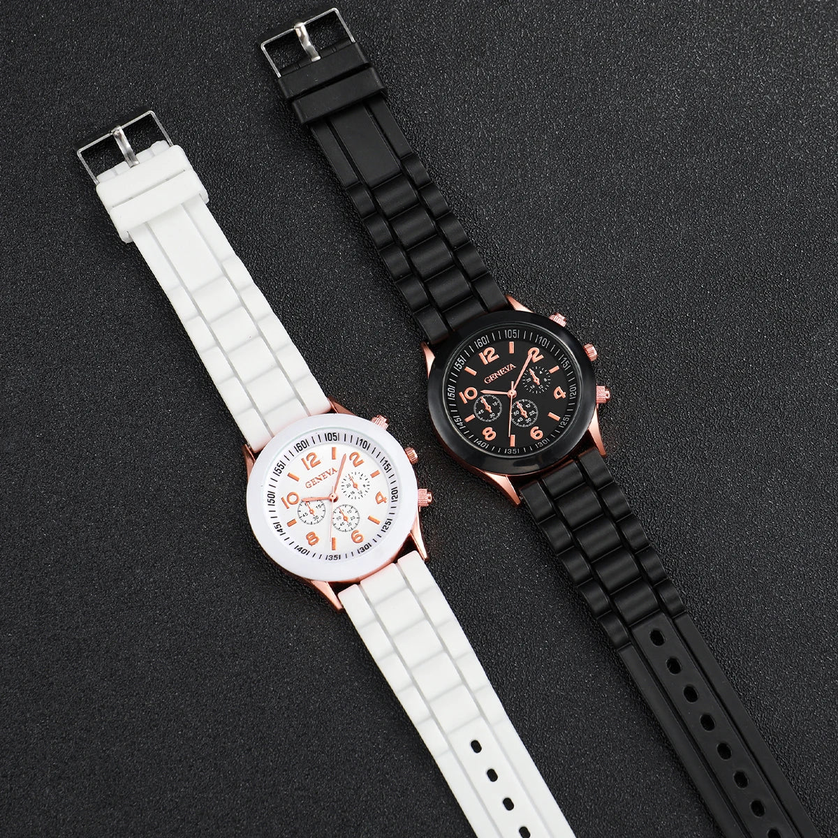 2PCS/Set Couple Watches Fashion Silicone Band Analog Quartz Watch(Without Box)